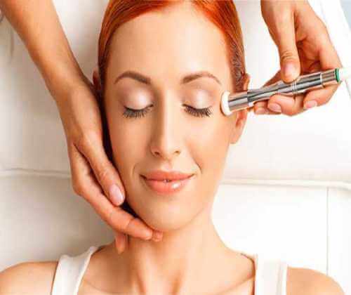 Microdermabrasion treatment in delhi